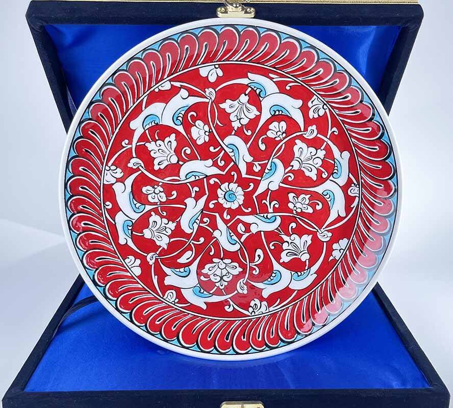 Baba Nakkas Pattern Iznik Ceramic Plate - 1