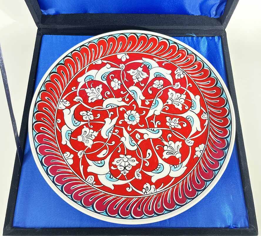 Baba Nakkas Pattern Iznik Ceramic Plate - 2