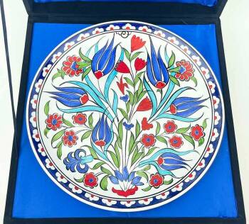 Baharın Laleleri İznik Çini Tabak 25 cm | El İşi Dekoratif Çini - 2