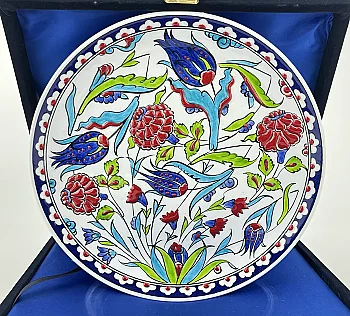 Belediye Başkanına Hediye, Lale ve Karanfil Bahçesi 25 cm İznik Çini Tabak - 1