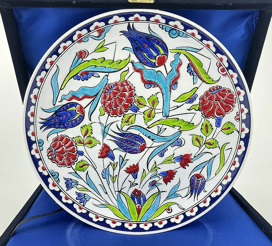 Belediye Başkanına Hediye, Lale ve Karanfil Bahçesi 25 cm İznik Çini Tabak - 1