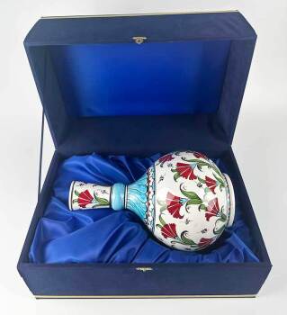 Belediye Başkanına Makam Hediyesi | Karanfil Motifli İznik Çini Vazo 30 cm - 3