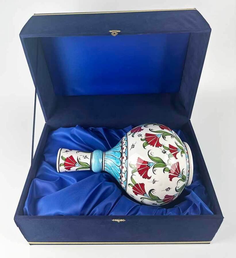 Belediye Başkanına Makam Hediyesi | Karanfil Motifli İznik Çini Vazo 30 cm - 3