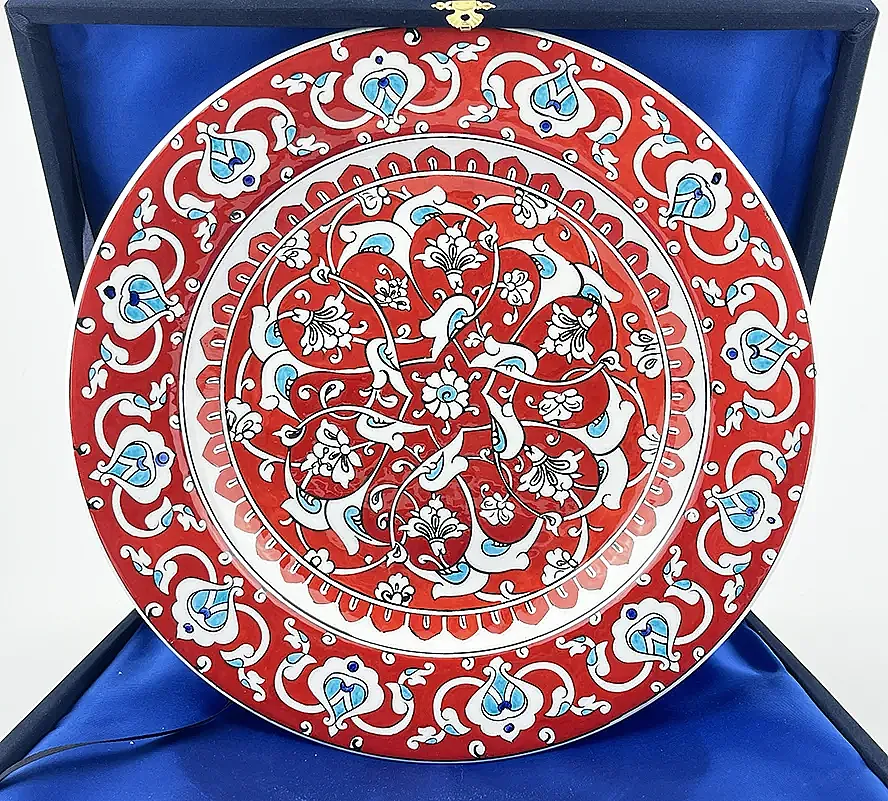 Coral Red Rumi Iznik Ceramic Plate, 30 cm – Academic Honor Gift - 1