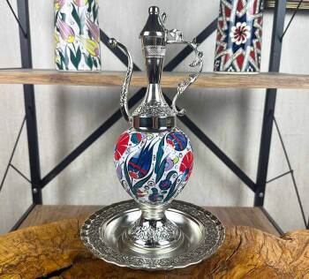 Diplomatik Hediye – Gümüş Kaplama İznik Çini İbrik Seti - Çini Evi