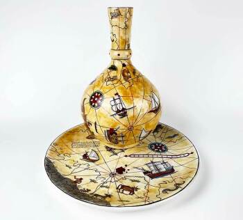 Gift for a Captain – Piri Reis Map Iznik Ceramic Vase & Plate Set - Çini Evi