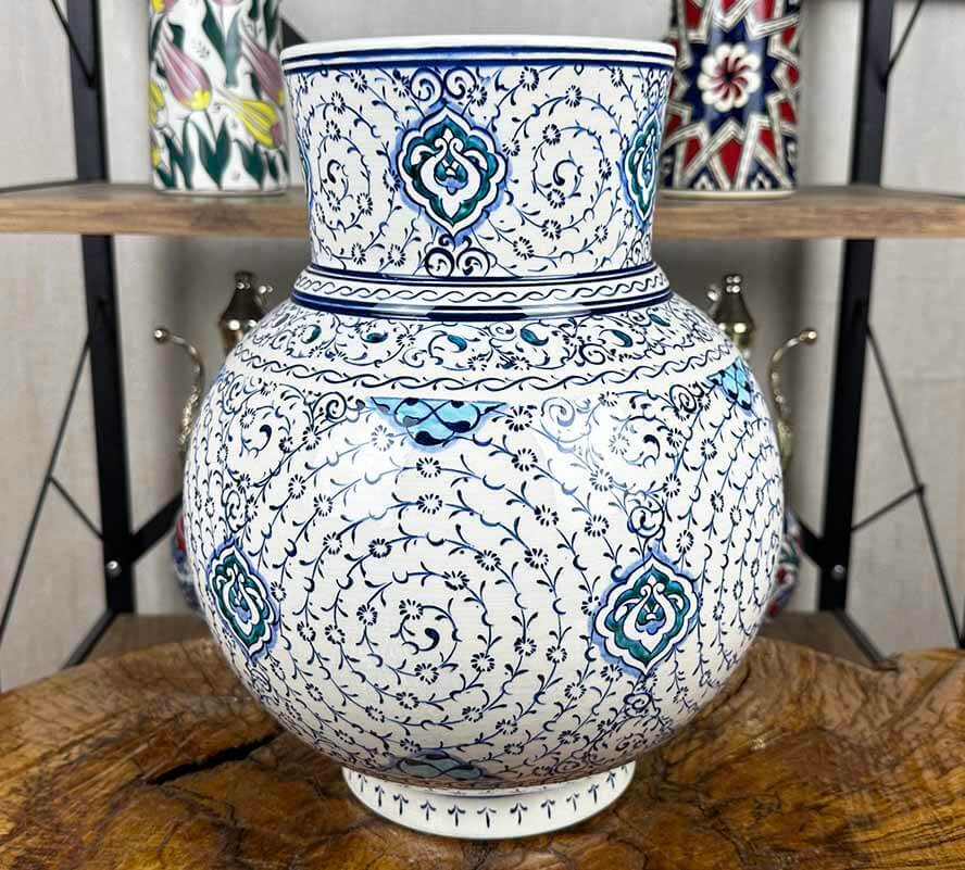 Haliç Motifli İznik Çini Şah Vazo - 1