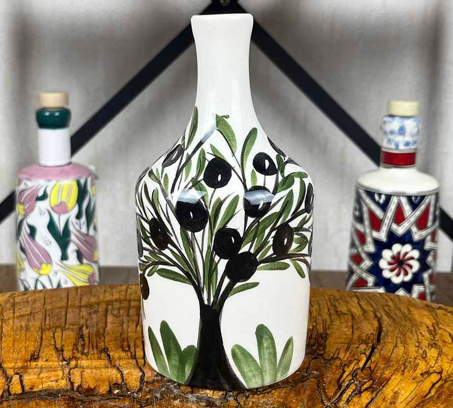 Handgefertigte Olivenölflasche mit Olivenbaummotiv 410 ml - 1