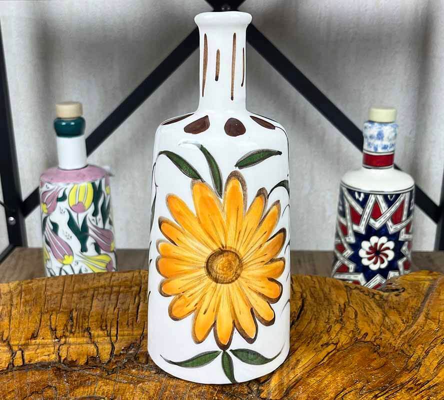 Handgefertigter Iznik-Keramik-Olivenölspender mit Sonnenblumenmotiv 550 ml - 1