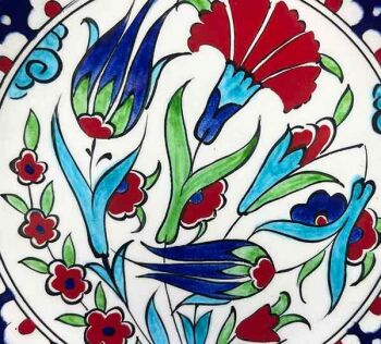 İznik Çini Tabak | Geleneksel Hediye Lale Karanfil 18 cm - Çini Evi (1)