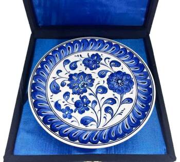 İznik Çini Tabak | Geleneksel Lotus Desenli 18 cm - Çini Evi (1)