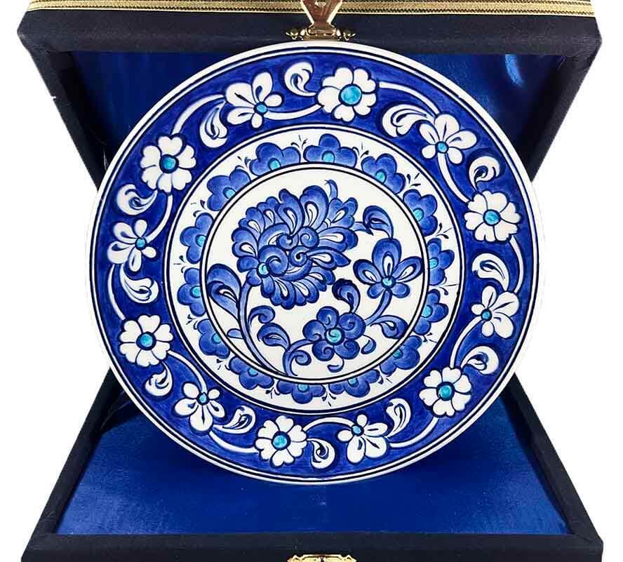 İznik Çini Tabak | Mavi Beyaz Hatayi Desenli 18 cm - 1