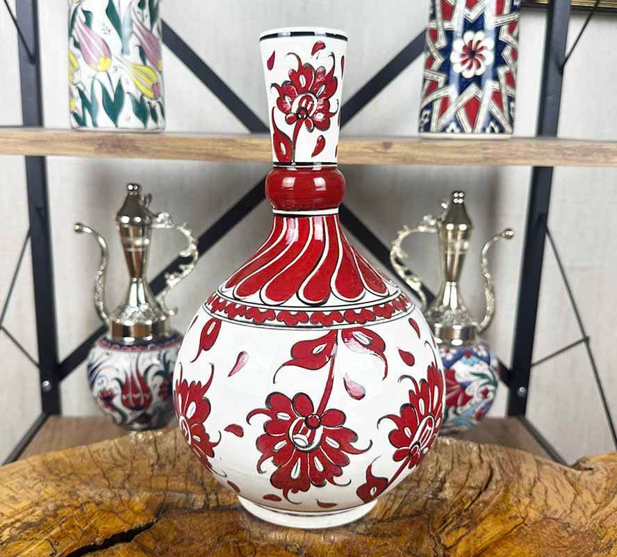 Kırmızı Hatayi Motifli İznik Çini Vazo - 1