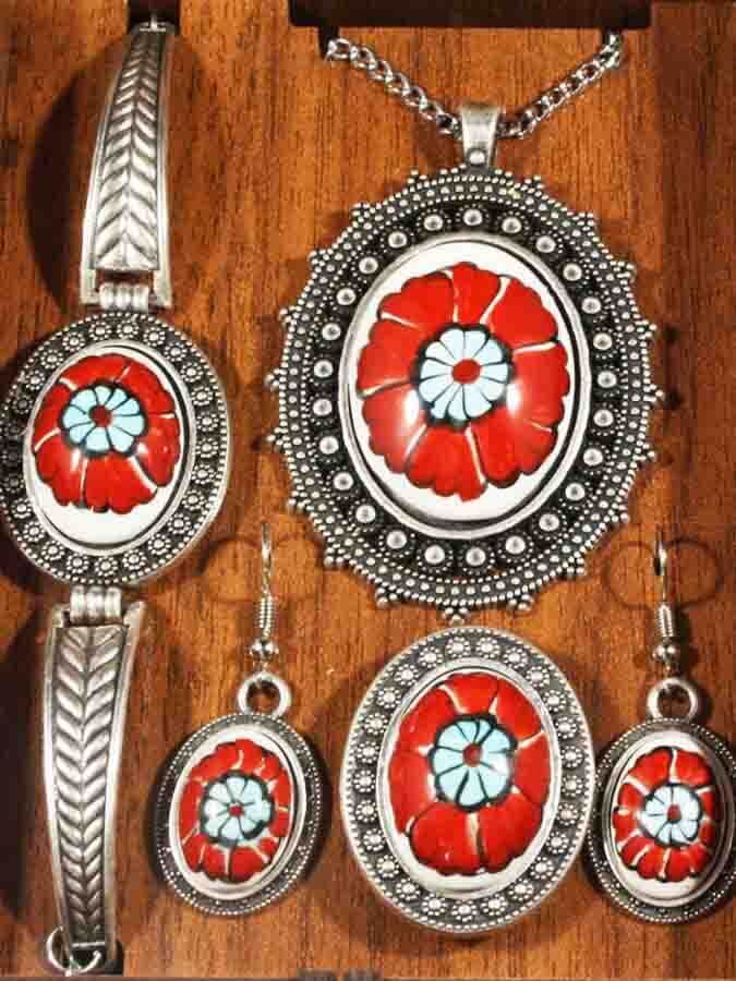 Kırmızı Tasarım İznik Çini Takı Seti - 2
