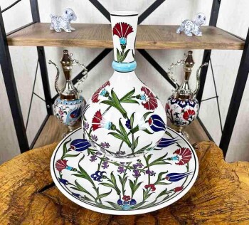 Lale ve Karanfil Motifli İznik Çini Vazo Tabak Set - Çini Evi