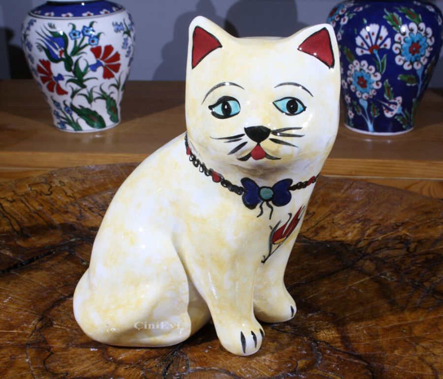 Masum Kedi Çini Biblo - 1