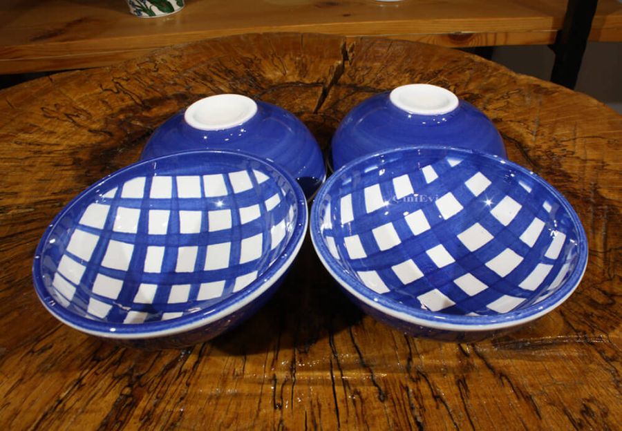 Blau-weißes Designer-Schalenset - 1