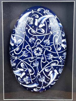 Mavi Zemin Lotus Desenli İznik Çini Duvar Süsü | Diplomatik Hediye - Çini Evi (1)