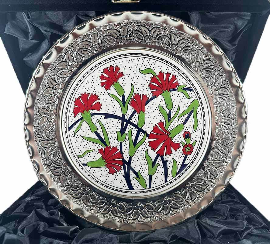 Öğretmene Hediye Karanfil Motifli Gümüş Tabak 25cm - 1