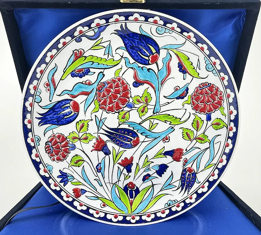Osmanlı Çiçek Bahçesi Motifli 25 cm İznik Çini Tabak - 1