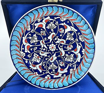 Özel Tören Hediyesi, Kobalt Rumi Motifli 25 cm İznik Çini Tabak - 1