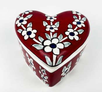 Red Floral Heart-Shaped Ceramic Jewelry Box – Romantic Gift - Çini Evi