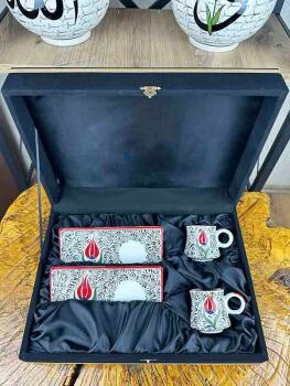 Red Tulip Motif Coffee Presentation Set - Traditional Elegance - 4