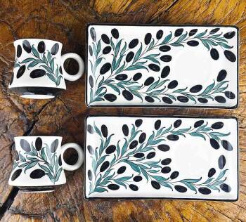 Set de présentation pour café en céramique d’Iznik à motif de branche d’olivier – design institutionnel - Çini Evi