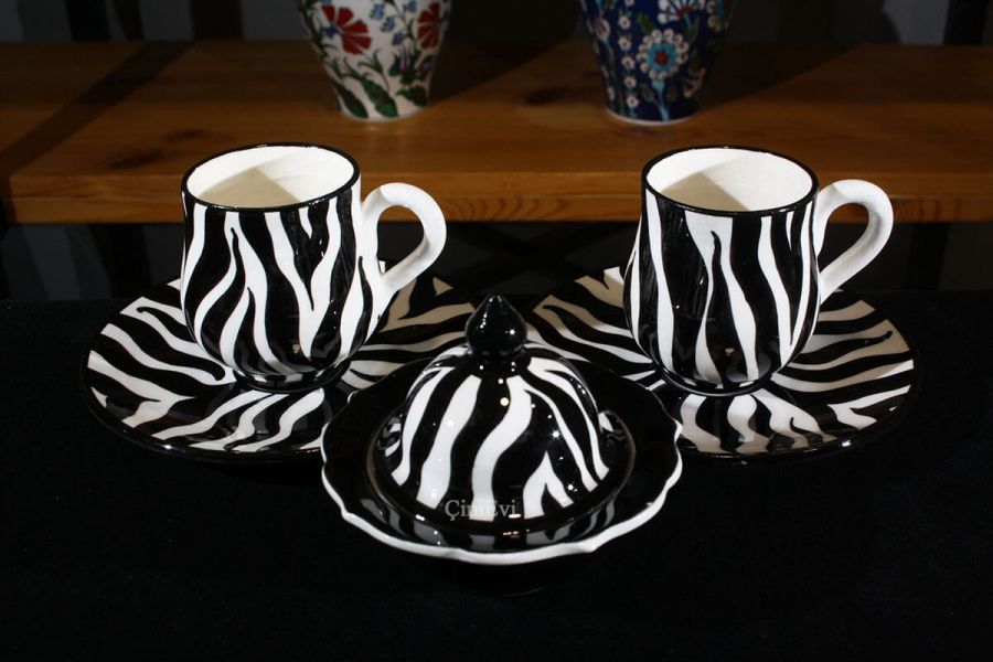 Set de café noir et blanc pour 2 personnes - 1