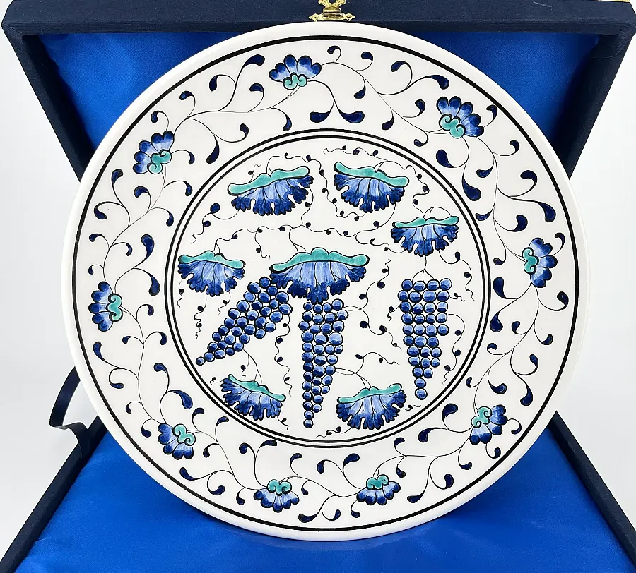 Üzüm Salkımı Motifli Kobalt Turkuaz 30 cm İznik Çini Tabak - 1