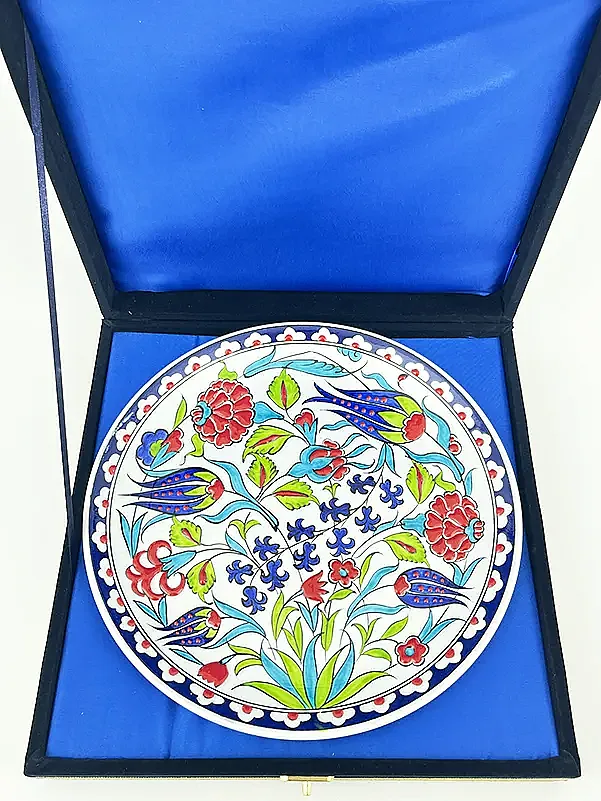 Yabancı İş Ortağına Hediye, Lale ve Karanfil Motifli 25 cm İznik Çini Tabak - 3